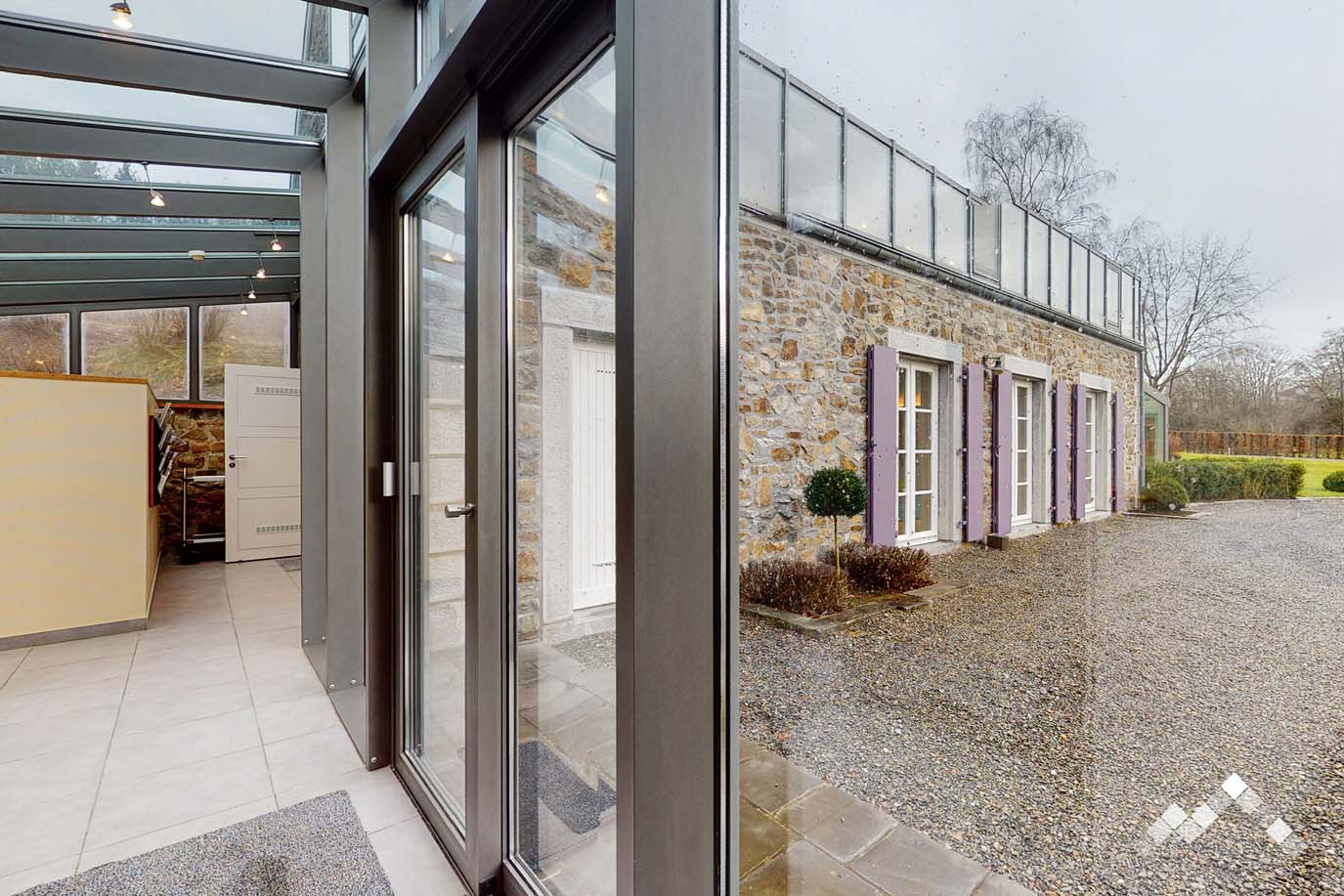 LA DEMEURE DU RUISSEAU (18 pers.) -41