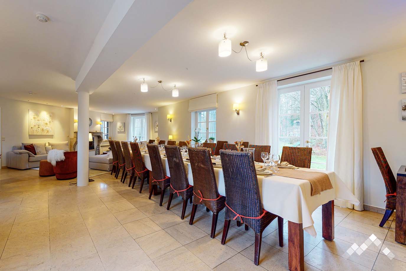 LA DEMEURE DU RUISSEAU (18 pers.) -59