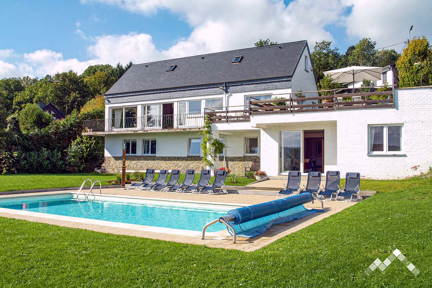 LE JARDIN D'EN HAUT-0