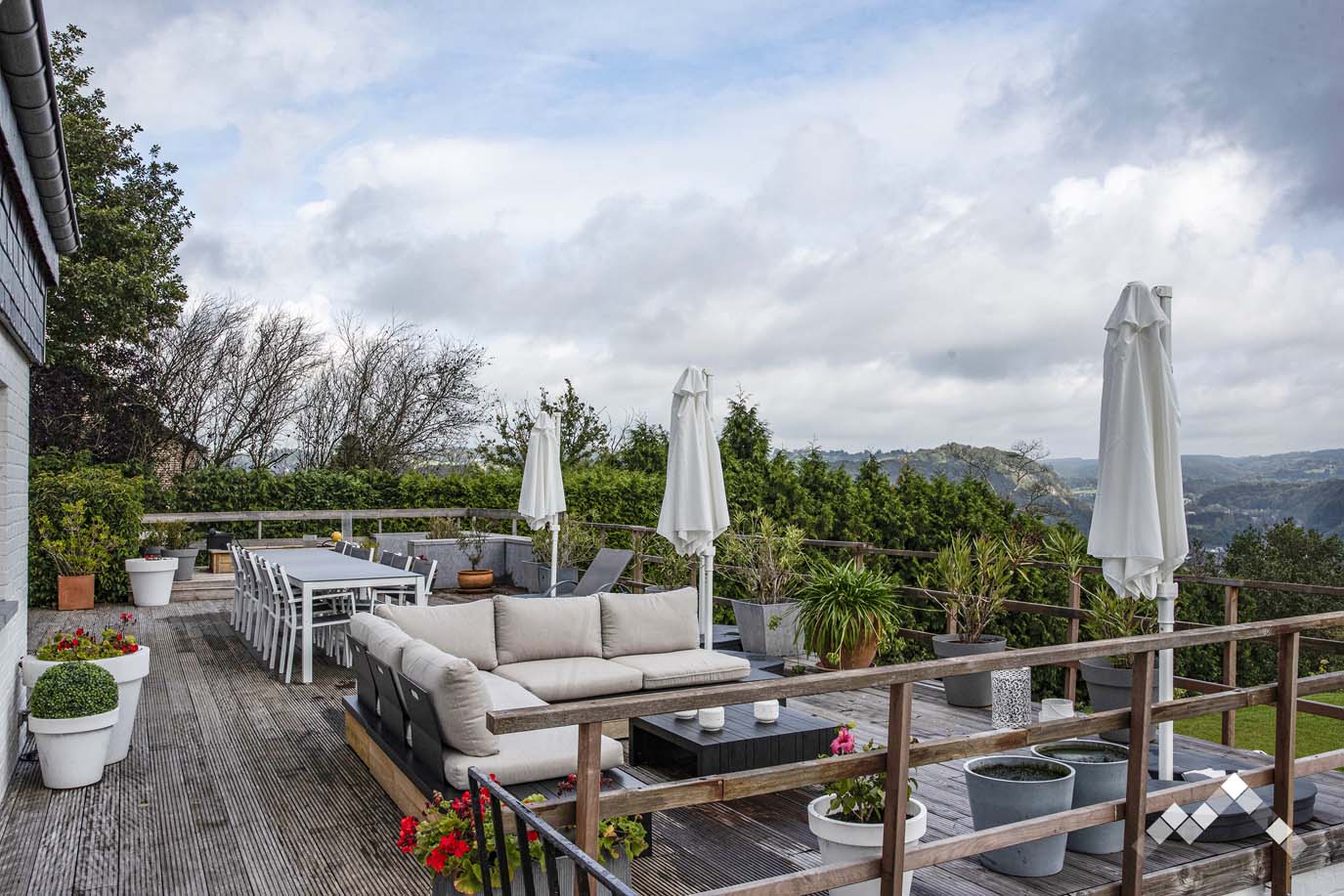 LE JARDIN D'EN HAUT-55