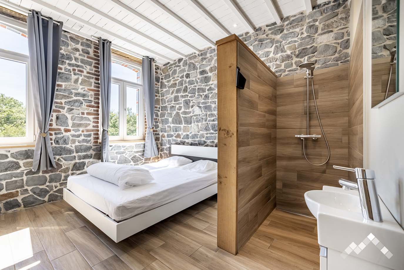 HALTE DES VOYAGEURS-9