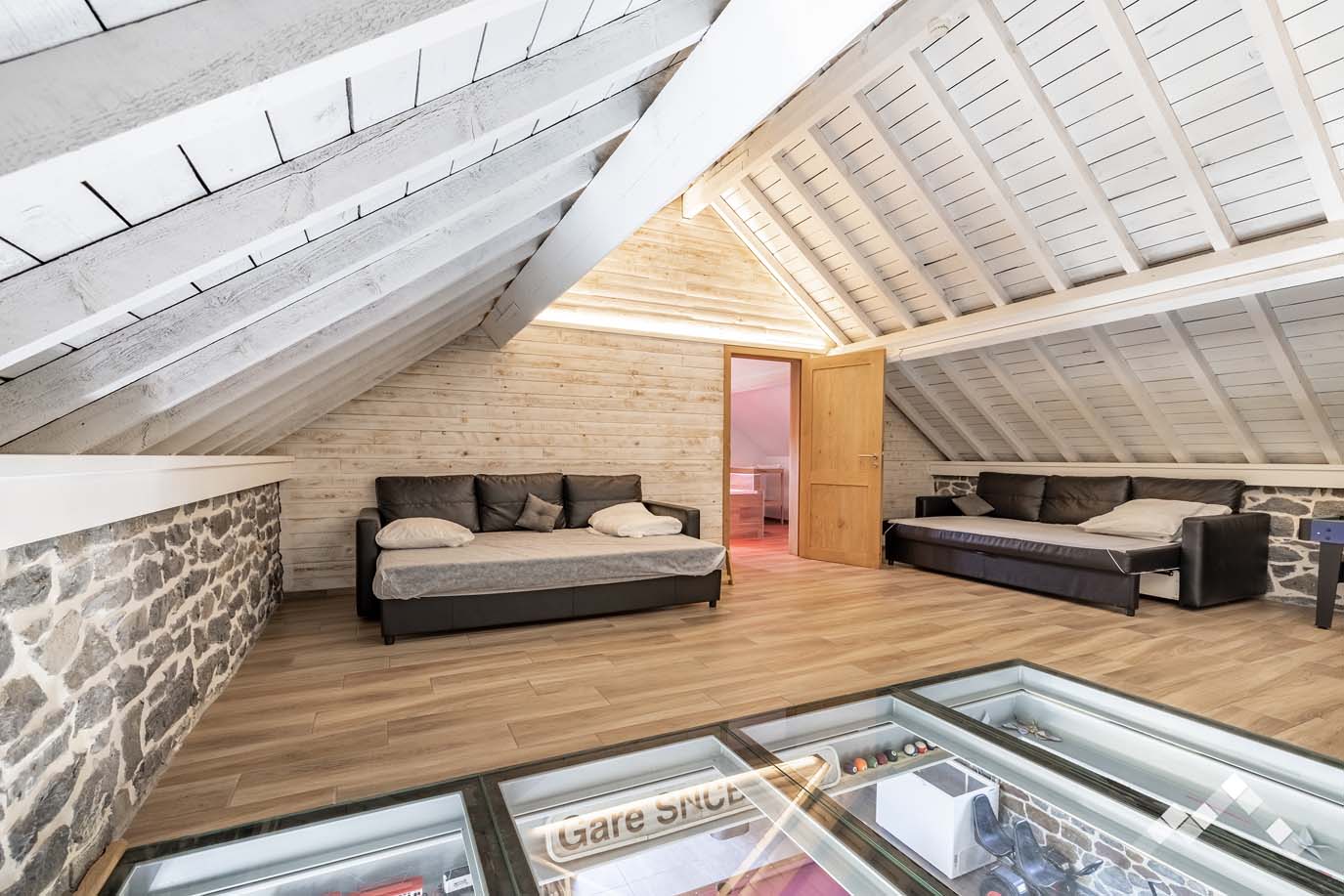 HALTE DES VOYAGEURS-18