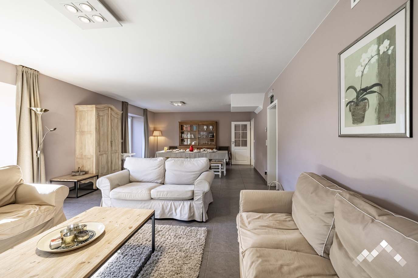 DE MAINS DE MAITRES-26