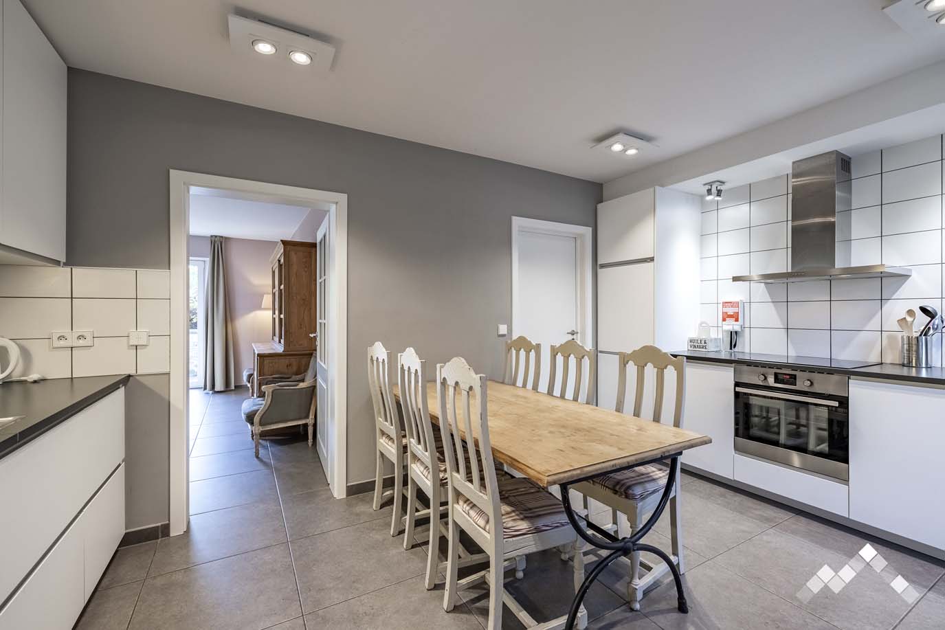 DE MAINS DE MAITRES-32