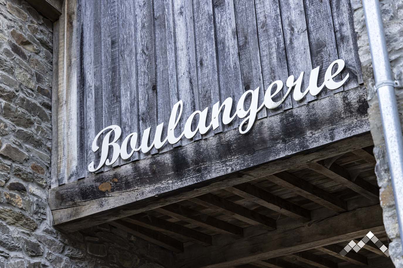 DE MAINS DE MAITRES-36